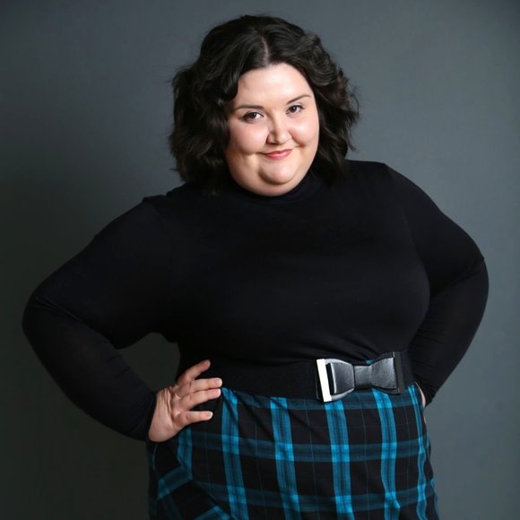Meet your Posher, Plus size model Sophie - Picture 5 of 6